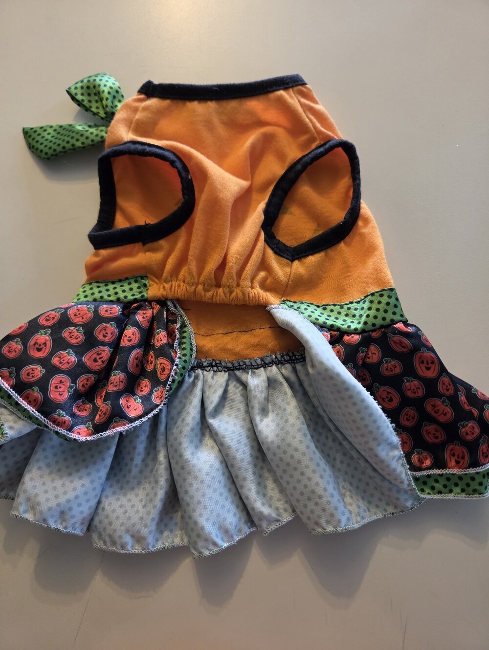 Extra Small NEW Pumpkin Dog Dress - Picture 3 of 3